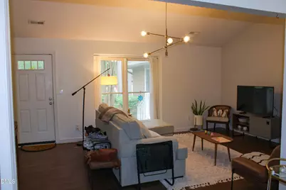 200 W Woodcroft #52 B, Durham, NC 27713 - Photo 2