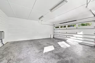 218 Hillsborough Rd, Carrboro, NC 27510 - Photo 50