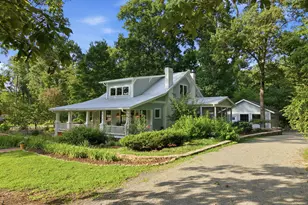 218 Hillsborough Rd, Carrboro, NC 27510 - Photo 1