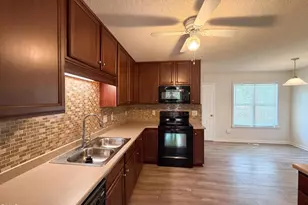 470 Kinsman Ct, Fuquay Varina, NC 27526 - Photo 2