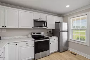 5317 Ten-Ten Rd, Apex, NC 27539 - Photo 4