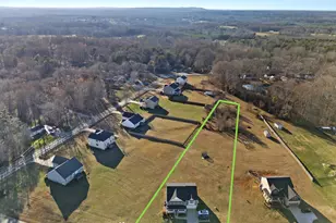 2114 Crosswind Dr, Graham, NC 27253 - Photo 4