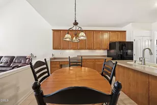 7712 Cloudview Ln, Raleigh, NC 27613 - Photo 8
