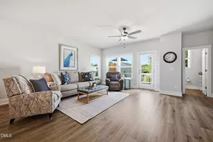 211 Pond Vw Ct, Fuquay-Varina, NC 27526 - Photo 2