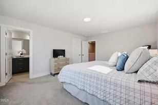 211 Pond Vw Ct, Fuquay-Varina, NC 27526 - Photo 16