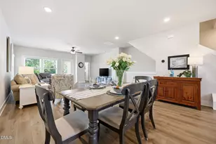 211 Pond Vw Ct, Fuquay-Varina, NC 27526 - Photo 4