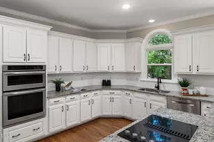 305 Birdwood Ct, Cary, NC 27519 - Photo 18