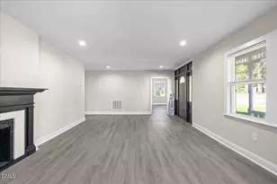 305 Broad St, Oxford, NC 27565 - Photo 12