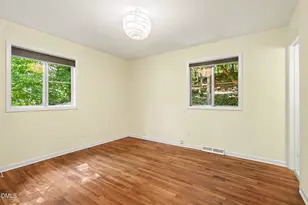 212 Valley Park Dr, Chapel Hill, NC 27514 - Photo 4