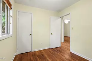 212 Valley Park Dr, Chapel Hill, NC 27514 - Photo 14
