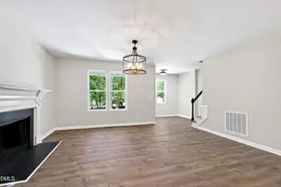 5716 North Hills Dr, Raleigh, NC 27612 - Photo 8
