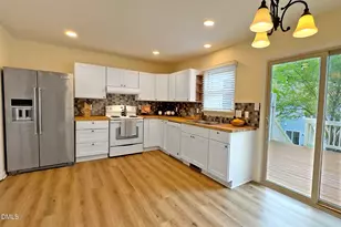 6544 English Oaks Dr, Raleigh, NC 27615 - Photo 14
