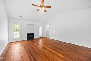 11301 Clubhaven Pl, Raleigh, NC 27617 - Photo 6