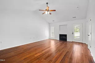 11301 Clubhaven Pl, Raleigh, NC 27617 - Photo 4