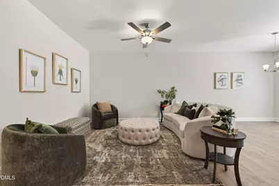610 Barrington Row Avenue, Zebulon, NC 27597 - Photo 2
