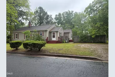 302 N Brevard Street, Selma, NC 27576 - Photo 4