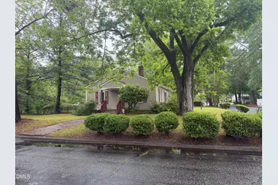 302 N Brevard Street, Selma, NC 27576 - Photo 2