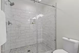 212 Chimney Rise Dr, Cary, NC 27511 - Photo 4
