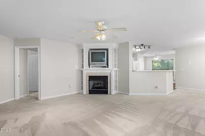 2219 Delaney Drive # 214, Burlington, NC 27215 - Photo 4