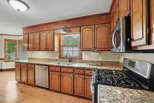 105 Dogwood Dr, Kenly, NC 27542 - Photo 8