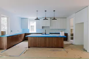 1806 Oberlin Rd, Raleigh, NC 27608 - Photo 16