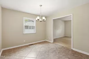 5940 Wintergreen Dr, Raleigh, NC 27609 - Photo 10