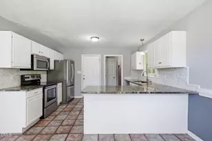 116 Winterfield Dr, Raeford, NC 28376 - Photo 10