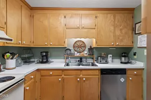 4148 Willow Haven Ct, Raleigh, NC 27616 - Photo 16