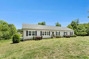 1634 Lynch Rd, Selma, NC 27576 - Photo 2