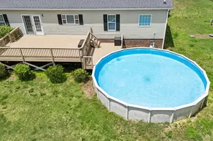 1634 Lynch Rd, Selma, NC 27576 - Photo 30