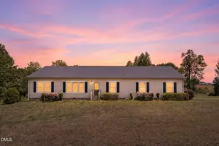 1634 Lynch Rd, Selma, NC 27576 - Photo 1