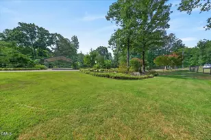 545 Ryans Ln, Clayton, NC 27520 - Photo 4