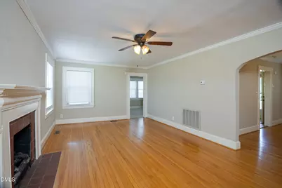 610 N Lincoln Street, Benson, NC 27504 - Photo 8