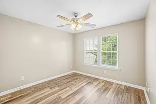 1404 Springshire Ct, Raleigh, NC 27610 - Photo 20