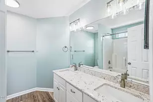1404 Springshire Ct, Raleigh, NC 27610 - Photo 18