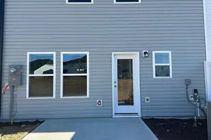 529 Eversden Dr, Zebulon, NC 27597 - Photo 2