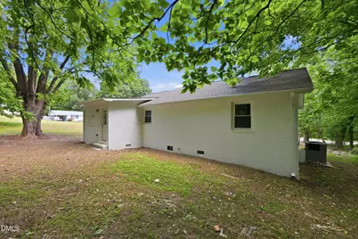 707 Dickens Street, Roxboro, NC 27573 - Photo 12