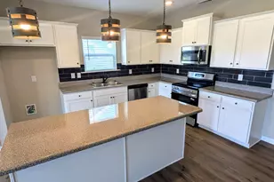 250 Ambassador Dr, Clayton, NC 27520 - Photo 4