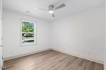 305 N West Street, Roseboro, NC 28382 - Photo 20