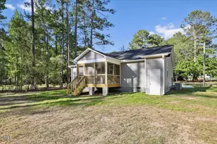 305 N West St, Roseboro, NC 28382 - Photo 30