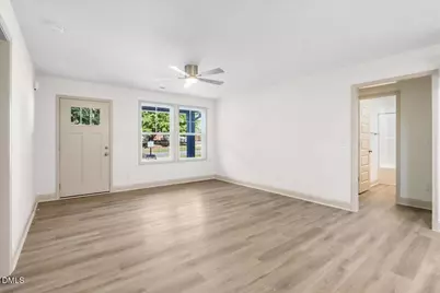 305 N West Street, Roseboro, NC 28382 - Photo 14