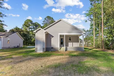 303 N West Street, Roseboro, NC 28382 - Photo 32