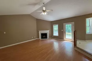 1523 Middle Ridge Dr, Willow Springs, NC 27592 - Photo 4