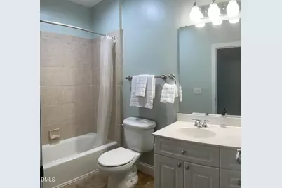 1130 Parkridge Lane #102, Raleigh, NC 27605 - Photo 14