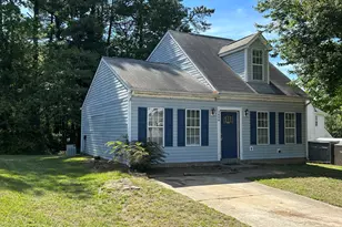 2804 Dancer Ct, Raleigh, NC 27610 - Photo 2