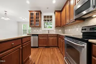 3106 Hudson Hill Ln, Raleigh, NC 27612 - Photo 12