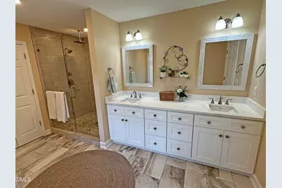 8909 Breeland Way, Raleigh, NC 27613 - Photo 32