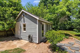 113 E Whitaker Mill Rd, Raleigh, NC 27608 - Photo 28