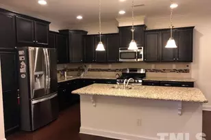 4033 Overcup Oak Ln, Cary, NC 27519 - Photo 2