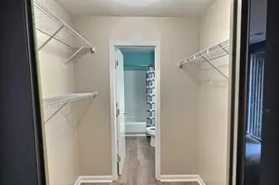 233 Summerwalk Cir, Chapel Hill, NC 27517 - Photo 10